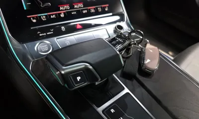 Audi A6 2020, 50390 км, за 19177.01 USD - фото 9