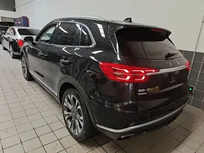 Hongqi Hongqi HS5 2020, 74600 км, за 11996.56 USD