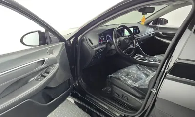 Hyundai Sonata 2022, 141076 км, за 9035.95 USD - фото 10