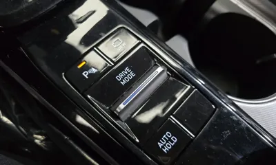 Hyundai Sonata 2022, 141076 км, за 9035.95 USD - фото 15