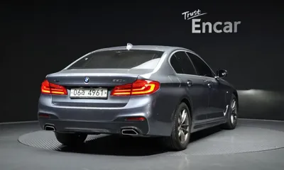 BMW 5-Series 2019, 56313 км, за 21407.33 USD