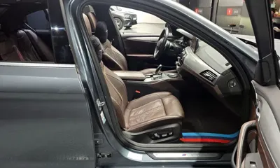 BMW 5-Series 2019, 56313 км, за 21407.33 USD - фото 11