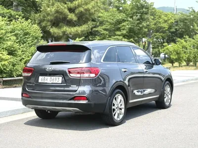 Kia Sorento 2016, 112539 км, за 9641.7 USD
