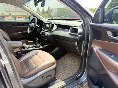 Kia Sorento 2016, 112539 км, за 9627.9 USD - фото 17