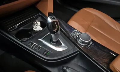BMW 3-Series 2017, 122547 км, за 9393.06 USD - фото 9