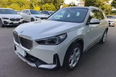 BMW iX1 · 2025 год