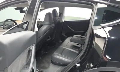 Tesla Model Y 2024, 24576 км, за 27887.92 USD - фото 12
