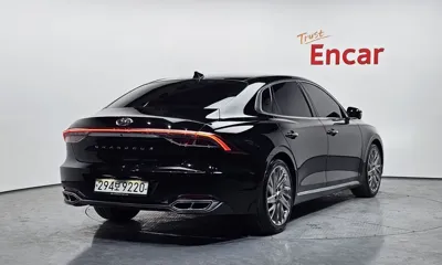 Hyundai Grandeur 2020, 100809 км, за 16459.56 USD