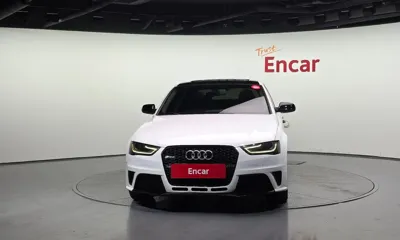 Audi A4 2015, 149876 км, за 3633.96 USD