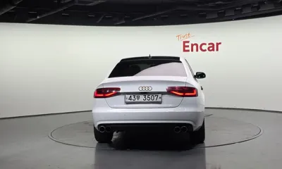 Audi A4 2015, 149876 км, за 3633.96 USD