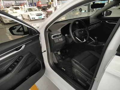 Geely Auto Emgrand 2025, 25000 км, за 8355 USD - фото 26