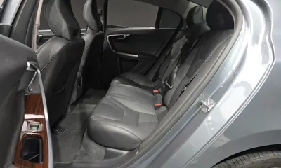 Volvo S60 2018, 124825 км, за 5579.62 USD - фото 12