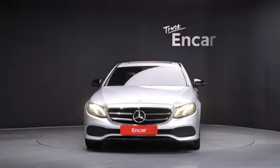 Mercedes-Benz E-Class 2020, 65931 км, за 16552.8 USD