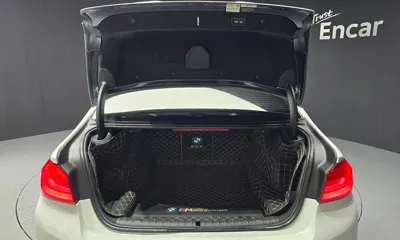 BMW M5 2018, 70316 км, за 33690.12 USD - фото 20