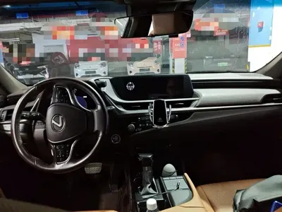 Lexus ES 2020, 28000 км, за 29439.04 USD