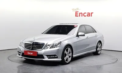 Mercedes-Benz E-Class · 2013 год