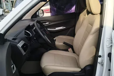 Wuling Hongguang 2021, 18100 км, за 7975 USD - фото 17
