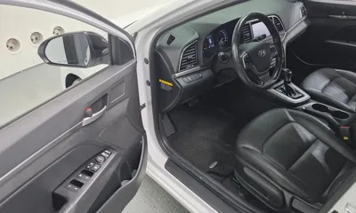 Hyundai Avante 2017, 124188 км, за 5339.58 USD - фото 11