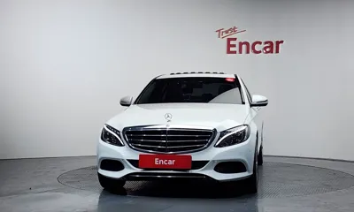 Mercedes-Benz C-Class 2018, 88937 км, за 13088.32 USD