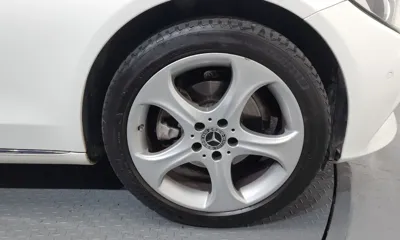 Mercedes-Benz C-Class 2018, 88937 км, за 13088.32 USD