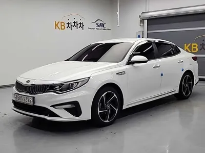 Kia K5 · 2019 год