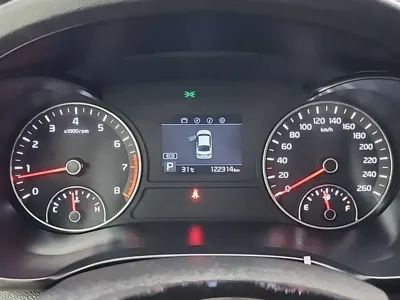 Kia K5 2019, 122310 км, за 5584.08 USD - фото 6