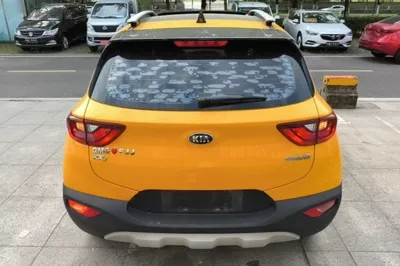 Kia kx1 Stonic 2021, 60100 км, за 8627 USD - фото 6