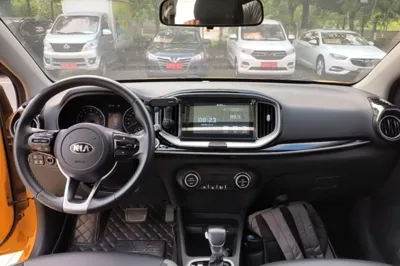 Kia kx1 Stonic 2021, 60100 км, за 8627 USD - фото 12