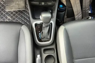 Kia kx1 Stonic 2021, 60100 км, за 8627 USD - фото 16