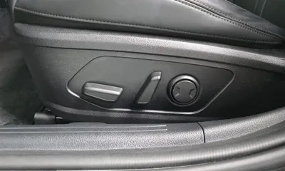 Kia K5 2020, 104483 км, за 12823.91 USD - фото 31