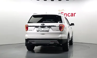 Ford Explorer 2017, 110579 км, за 8208.47 USD