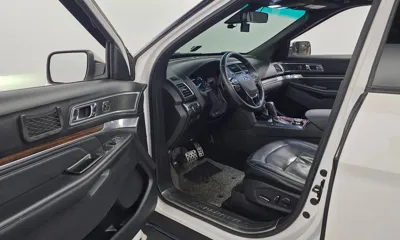 Ford Explorer 2017, 110579 км, за 8208.47 USD - фото 10