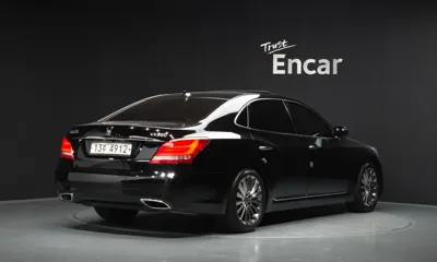 Hyundai Equus 2013, 121321 км, за 8467.9 USD