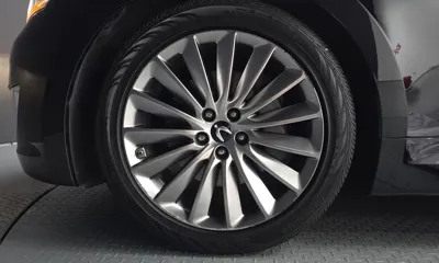 Hyundai Equus 2013, 121321 км, за 8467.9 USD