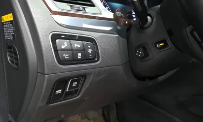 Hyundai Equus 2013, 121321 км, за 8467.9 USD - фото 13