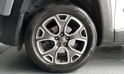 Jeep Renegade 2015, 84294 км, за 5594.59 USD