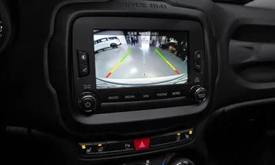 Jeep Renegade 2015, 84294 км, за 5594.59 USD - фото 15