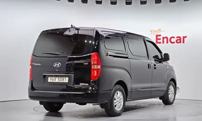 Hyundai Starex 2021, 100340 км, за 10288.46 USD