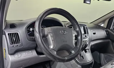 Hyundai Starex 2021, 100340 км, за 10278.44 USD - фото 12