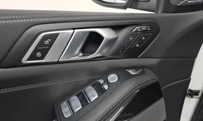 BMW X7 2025, 10538 км, за 86605.42 USD - фото 28