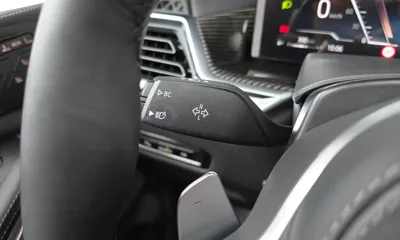 BMW X7 2025, 10538 км, за 86605.42 USD - фото 29