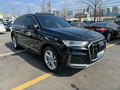 Audi Q7 2021, 57468 км, за 36037.81 USD - фото 6