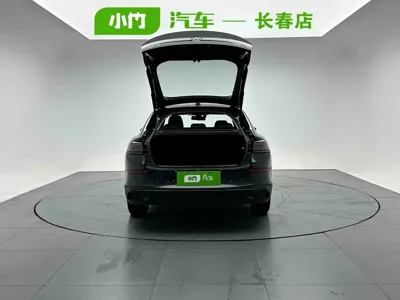 Volkswagen Lamando 2022, 38300 км, за 15592.89 USD