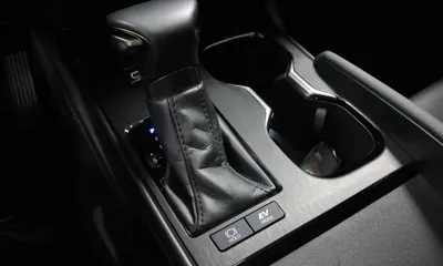 Lexus ES 2025, 13528 км, за 37440.87 USD - фото 8