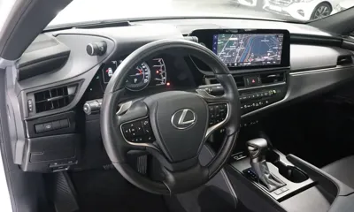 Lexus ES 2025, 13528 км, за 37440.87 USD - фото 15