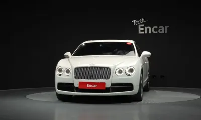 Bentley Flying Spur 2016, 91653 км, за 34291.37 USD