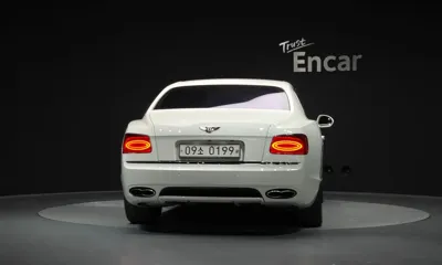 Bentley Flying Spur 2016, 91653 км, за 34291.37 USD