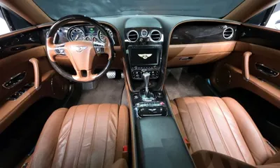 Bentley Flying Spur 2016, 91653 км, за 34291.37 USD - фото 7