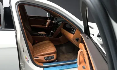 Bentley Flying Spur 2016, 91653 км, за 34291.37 USD - фото 11