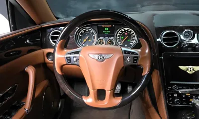 Bentley Flying Spur 2016, 91653 км, за 34291.37 USD - фото 13
